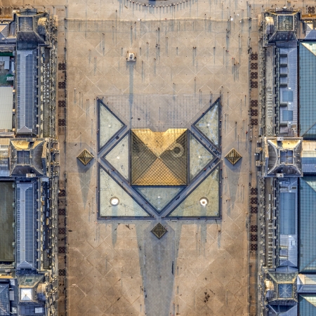 Jeffrey Milstein, Louvre Pyramid 2, 2019