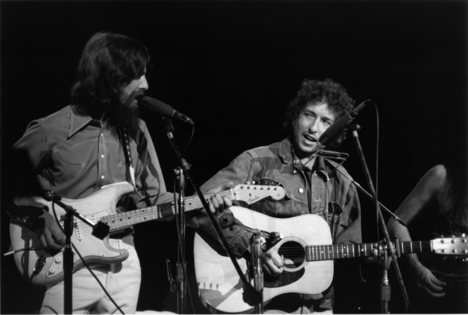 Bill Ray<br /> <em>George Harrison and Bob Dylan (August 1, 1971), 1971</em><br /> Gelatin silver print<br /> 8 x 10"<br /> 14 x 11"<br /> 16 x 20"