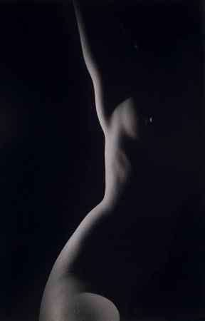 Fernand Fonssagrives<br /> <em>One Side Light, </em>1945 - 50<br /> Silver gelatin print<br /> Printed by the artist in 1980<br /> 11 x 14 inches<br /> Unique print