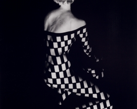 Fernand Fonssagrives<br /> <em>Decollete Quadrille, </em>1954 - 58<br /> Silver gelatin print<br /> Printed in 2002<br /> 14 x 11 inches<br /> From an edition of 50